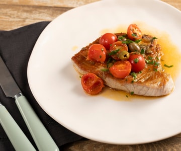 Tuna in the pan