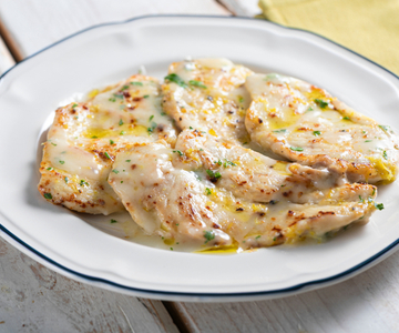Chicken scaloppine with lemon