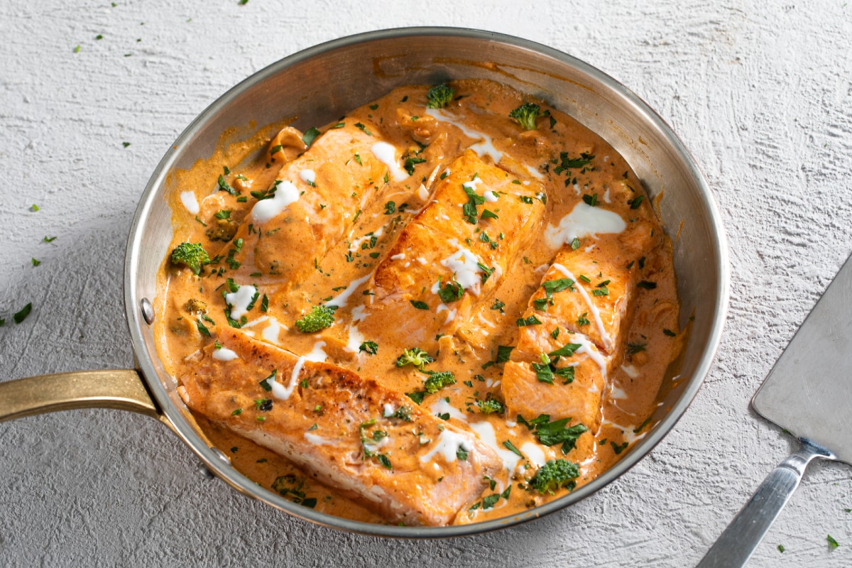 Salmon with Curry and Coconut Milk