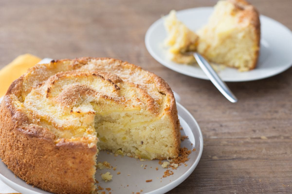 Coconut and Pineapple Cake
