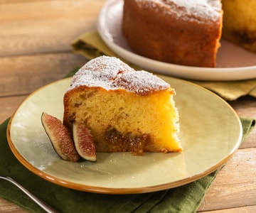 Nua Cake with Figs