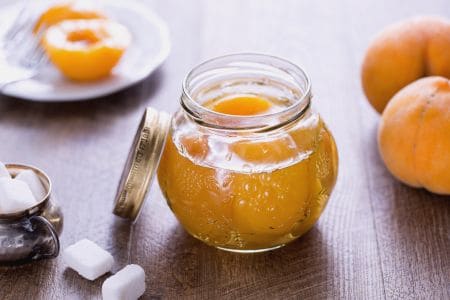 Peaches in syrup