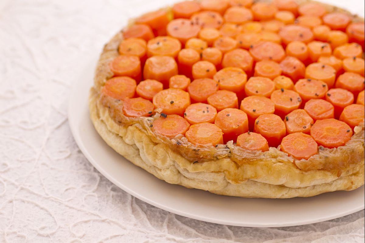 Upside-down Carrot and Onion Cake