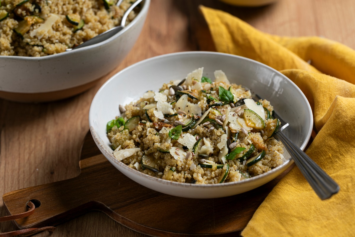 Quinoa with zucchini and cheese