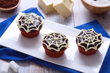 Spiderweb Cupcake