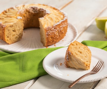 Apple Ring Cake