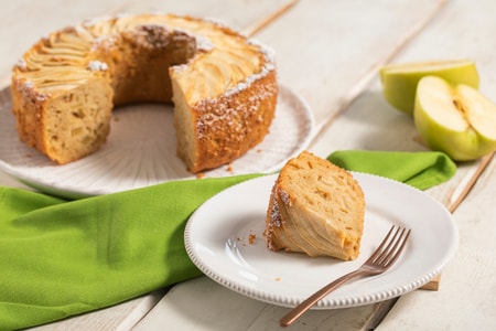 Apple Ring Cake
