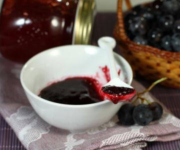 Strawberry Grape and Cinnamon Jam
