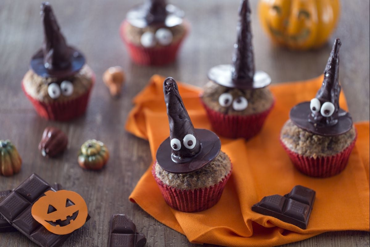 Witches with Hats