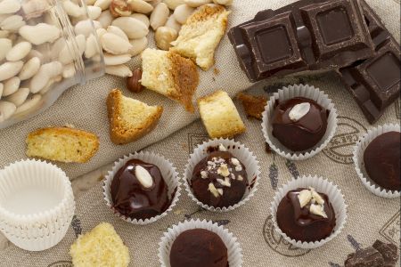 Pandoro chocolate truffles