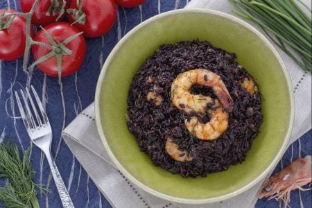 Venus rice with prawn tails