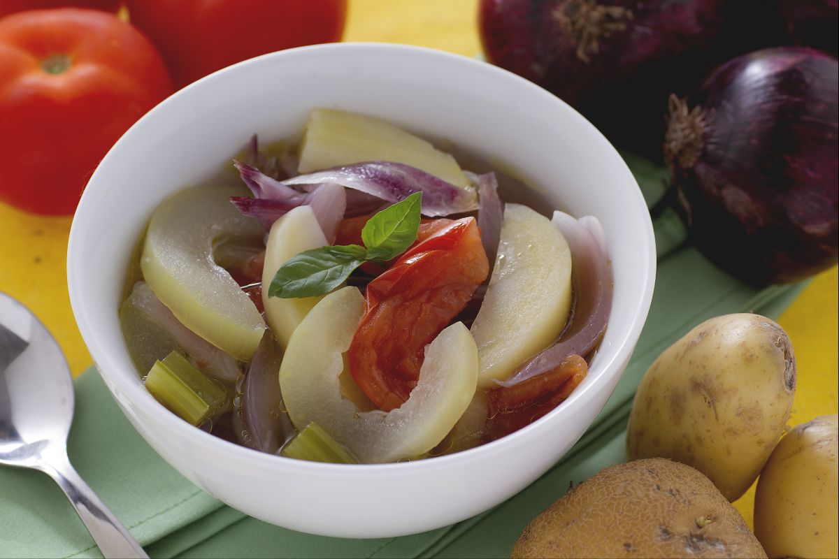 Summer vegetable soup