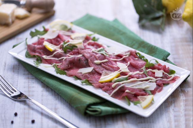 Beef carpaccio with arugula and parmesan