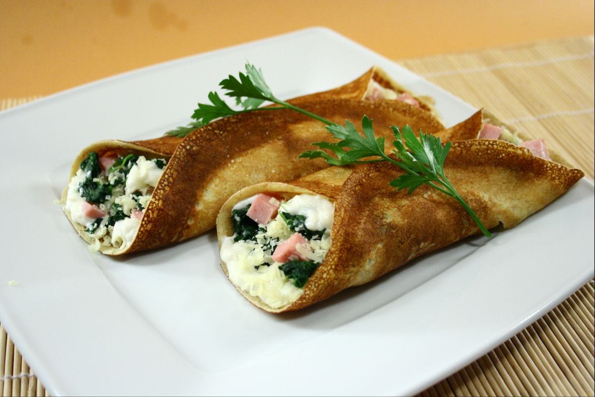 Whole wheat crepes with ham, Gruyère, and spinach