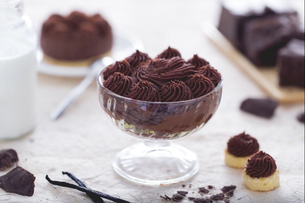 Chocolate mousse with a hint of vanilla