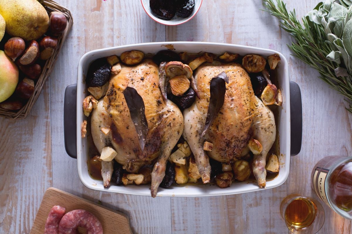 Stuffed Cockerel in Fruit Sauce