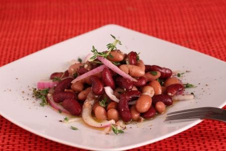 Roman-style bean salad