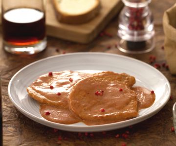 Pink sauce veal scaloppine