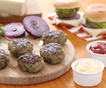 Aromatic miniburgers with cheese