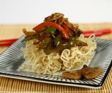 Fried noodles with vegetables