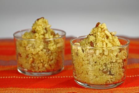 Couscous with dried fruits and honey