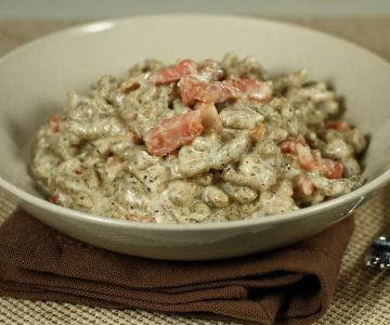 Buckwheat spatzle with cream and bacon