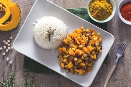 Vegetarian curry with pumpkin and chickpeas