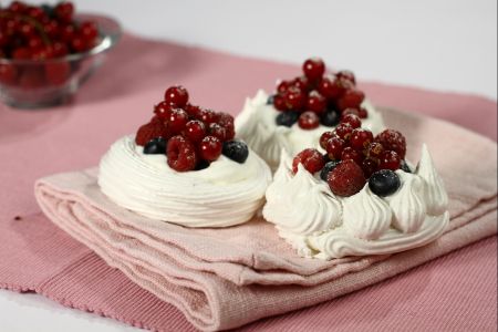 Meringue Nests