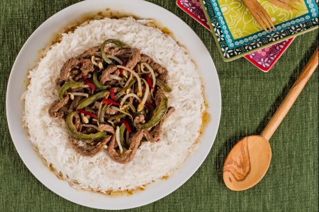 Spicy beef with peppers and bean sprouts