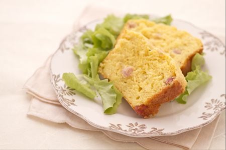 Savory plumcake