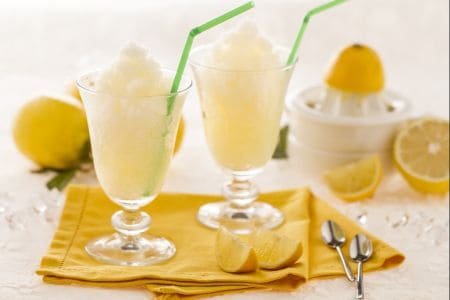 Lemon granita without ice cream maker