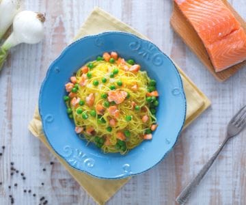 Tagliolini with Salmon and Peas