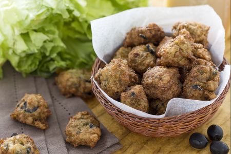 Escarole fritters