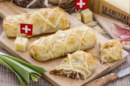 Mini strudel with leek, speck, and Gruyère