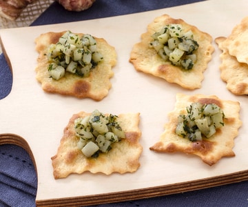 Pastries with sautéed Jerusalem artichokes