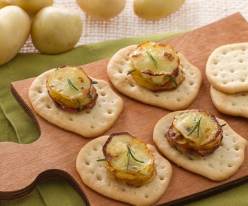 Potato tower on flatbread