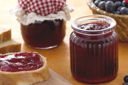 Red currant and blueberry jam