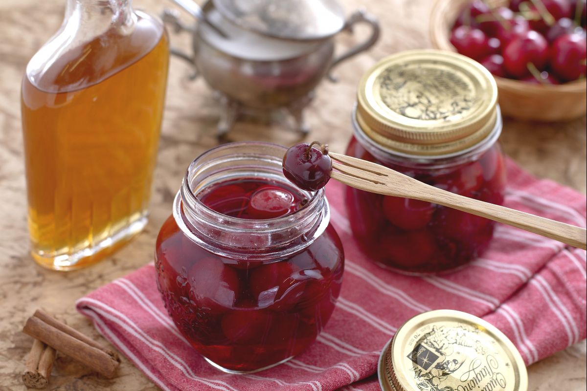 Cherries in syrup with Port and cinnamon