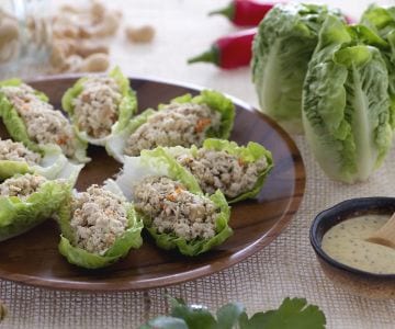 Lettuce Cups with Turkey Salad
