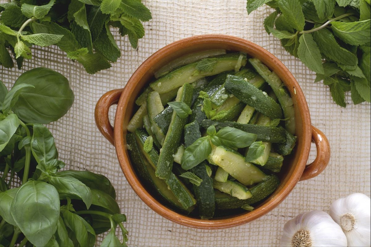 Zucchini salad with mint and basil