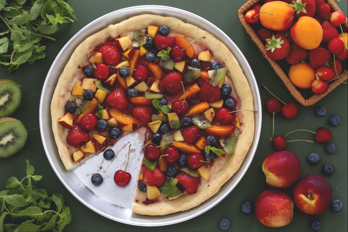 Sweet Fruit Pizza