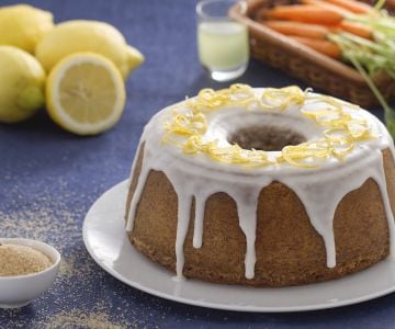 Carrot and Limoncello Cake
