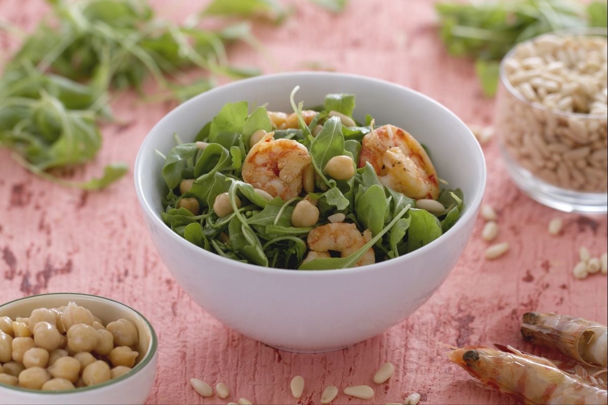 Chickpea, Shrimp and Arugula Salad