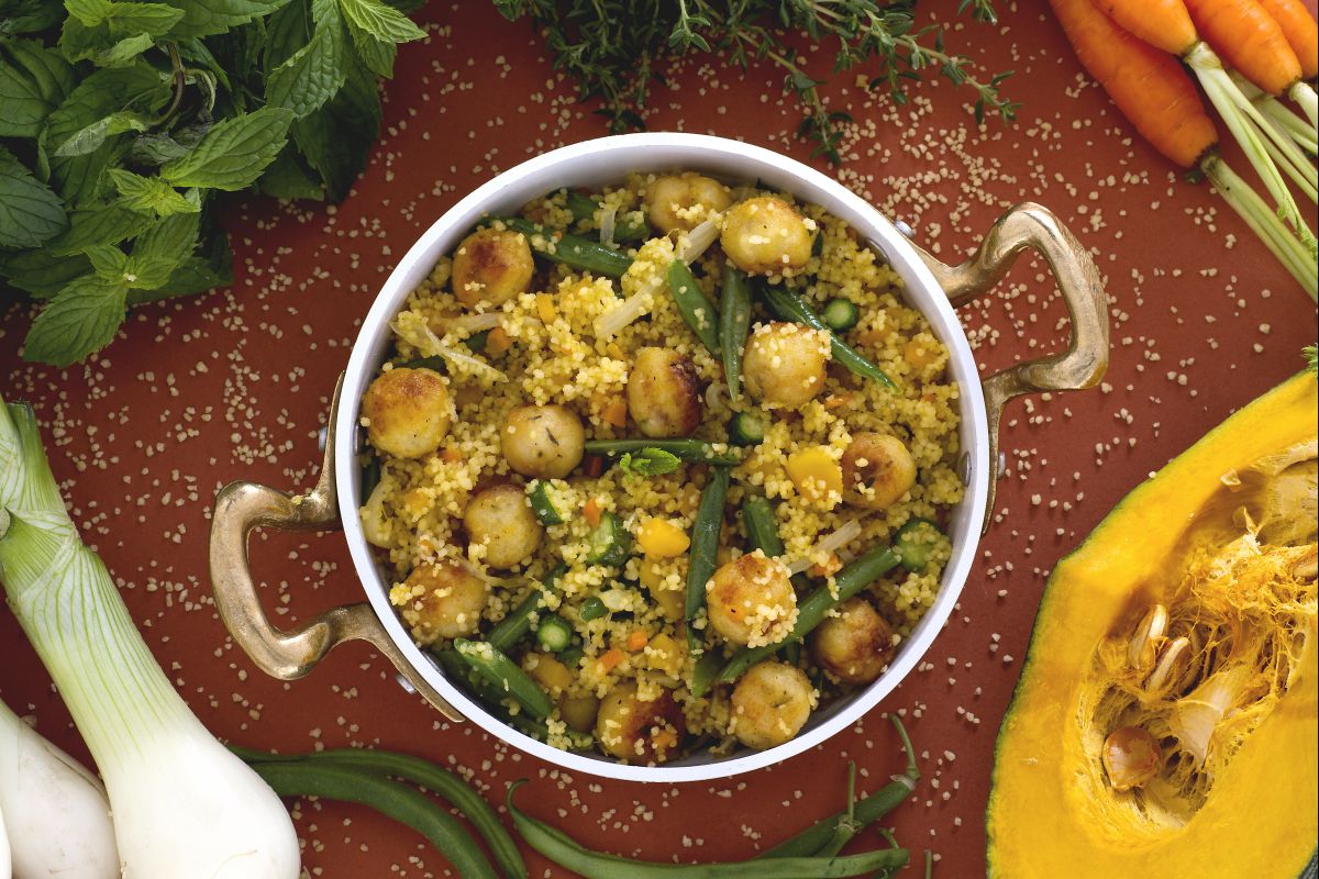 Couscous with vegetables and fish balls
