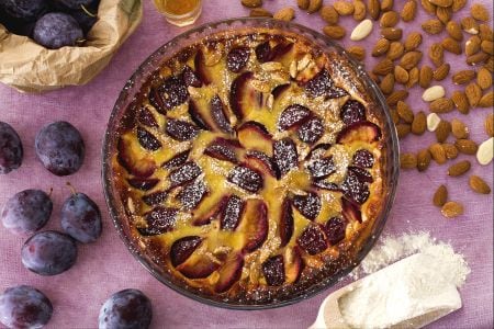 Clafoutis with plums