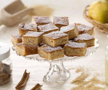 Pear Blondies