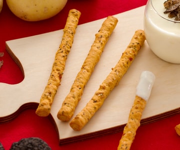 Breadsticks with Delicate Truffle Cream