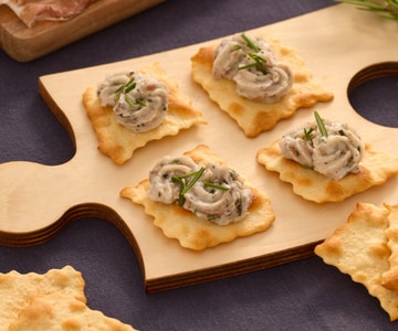 Pastries with Rosemary Lard Spread