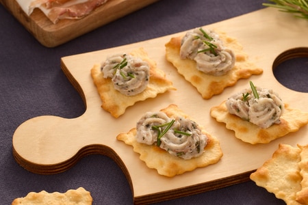 Pastries with Rosemary Lard Spread