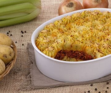 Potato pie with cotechino ragù heart